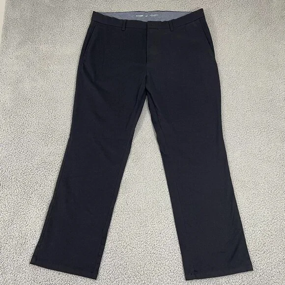 Old Navy Ultimate Straight Pants Men 38 Black Built in Flex Chinos - Picture 1 of 11